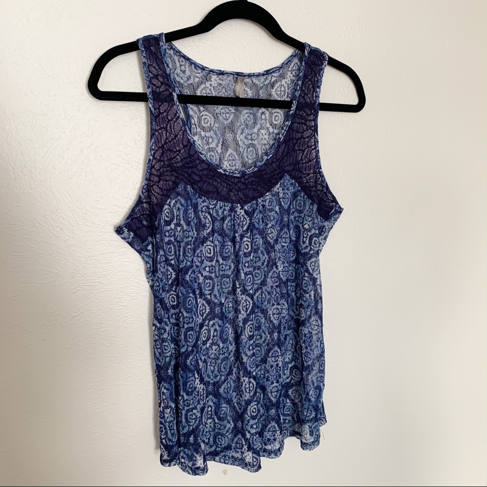 🍊3/$10 Maurice’s Lace Blue Tank Top